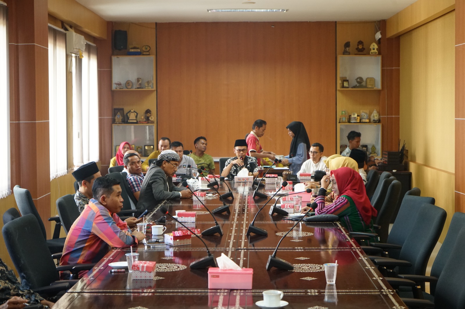 Rapat Badan Anggaran DPRD Lombok Tengah